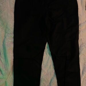 Style&co Curvy Fit size 16 Ebony Black tummy control ankle pant.